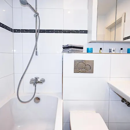 B-113 Elegantes Meerblick-apartment Апартаменты Зирксдорф
