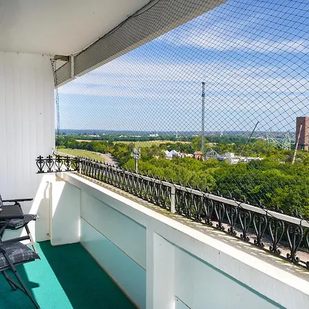 B-113 Elegantes Meerblick-apartment Апартаменты